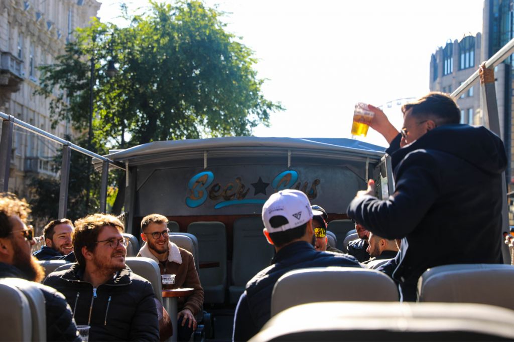 Partybus Budapest – Miete den BeerBus
